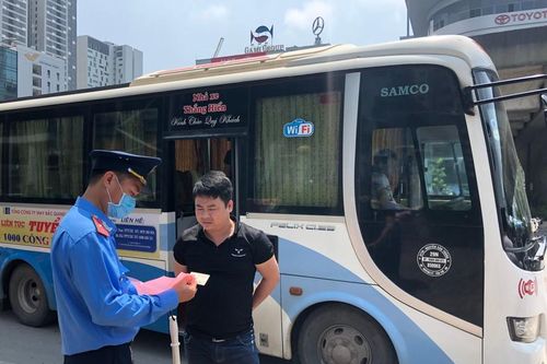 Không mập mờ để xe hợp đồng trốn thuế