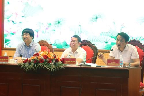 Đại biểu HĐND TP Hà Nội tiếp xúc cử tri huyện Mê Linh