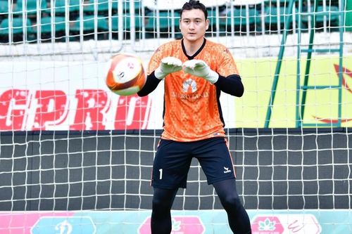 Tin nóng bóng đá Việt 17/6: CLB Hà Nội không từ bỏ cuộc đua vô địch, Văn Lâm trở lại ở vòng 24 V-League