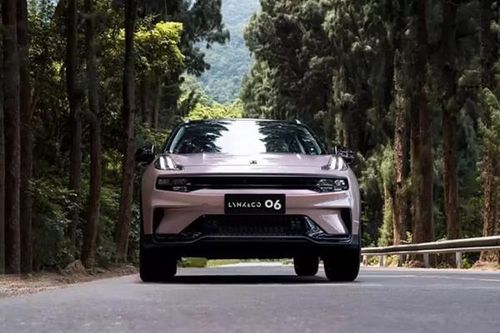 Lynk & Co 06 hơn 700 triệu đồng - đối thủ Hyundai Creta tại Việt Nam