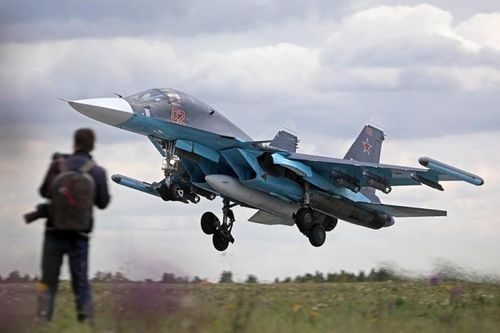 Liên tiếp nhận bàn giao oanh tạc cơ Su-34