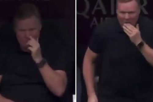 HLV Ronald Koeman gây bão mạng khi tự ăn gỉ mũi