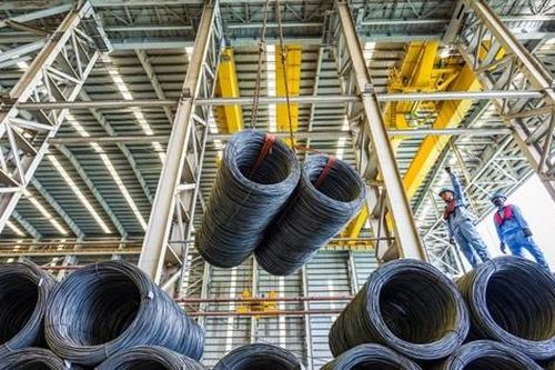 Cổ phiếu thép đắt hàng sau quyết định điều tra chống bán phá giá