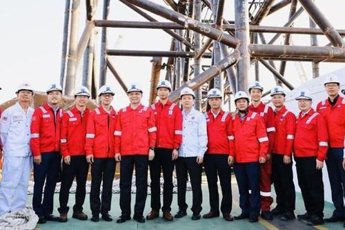 Khởi công thi công biển dự án phát triển mỏ Đại Hùng pha 3