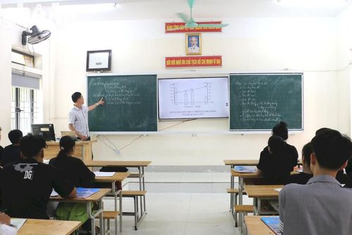 Nghệ An nghiêm cấm việc dạy thêm, học thêm trong dịp hè