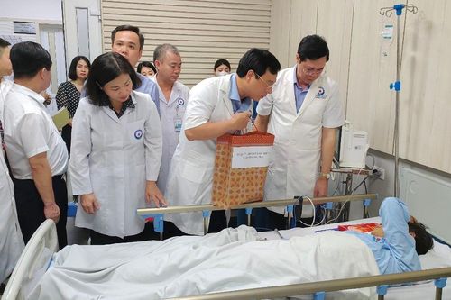Vụ cháy tại Định Công Hạ: Kịp thời thăm hỏi, động viên và hỗ trợ gia đình nạn nhân
