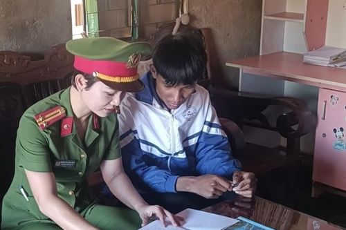Mô hình 'Con nuôi công an xã' nuôi dưỡng hy vọng cho trẻ em khó khăn