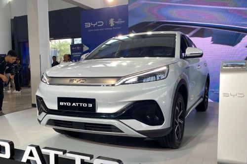 Cận cảnh xe điện BYD Atto 3 vừa ra mắt tại Việt Nam, cạnh tranh VinFast VF 7