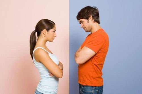 Tại sao phụ nữ sống lâu hơn đàn ông?