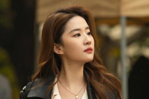Lưu Diệc Phi bị tẩy chay vì lừa dối khán giả, Câu chuyện hoa hồng càng về cuối càng đuối