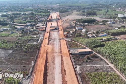 Hoàn thành giải phóng mặt bằng 5 ngàn hécta đất