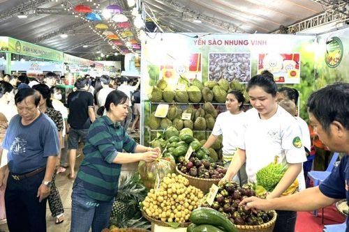 Hơn 70 ngàn lượt khách du lịch đến Long Khánh trong dịp Lễ hội Trái cây