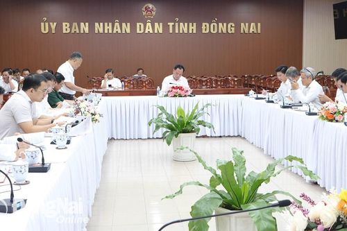 Thông qua điều chỉnh chủ trương đầu tư 8 dự án