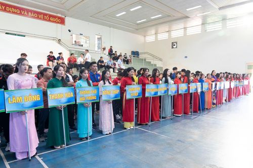 Gần 200 vận động viên tham gia tranh tài Giải vô địch Cử tạ trẻ quốc gia năm 2024