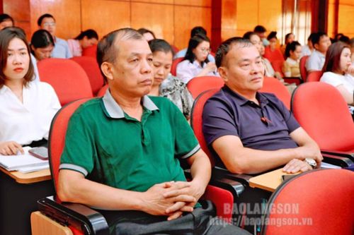Quan tâm xây dựng đội ngũ cán bộ kiểm tra 'vừa hồng, vừa chuyên'