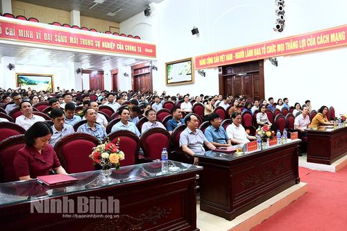Hoa Lư: Bồi dưỡng, cập nhật kiến thức cho cán bộ thuộc đối tượng 4