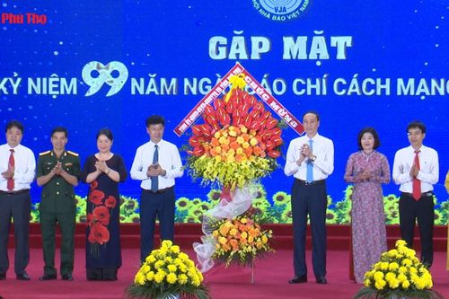 Trao Giải báo chí tỉnh lần thứ XIV và Giải báo chí về công tác xây dựng Đảng năm 2024