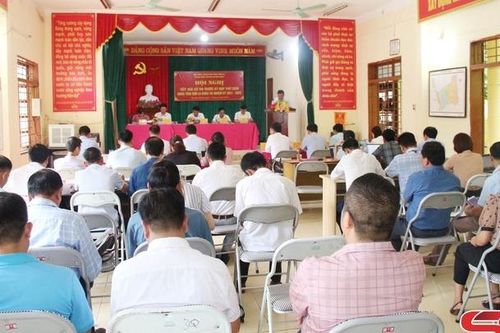 Đồng chí Phó Bí thư Thường trực Tỉnh ủy tiếp xúc cử tri huyện Quỳnh Nhai