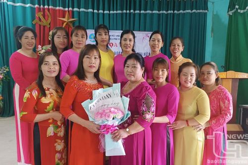'Trụ cột' ở xóm Đèo Ngà