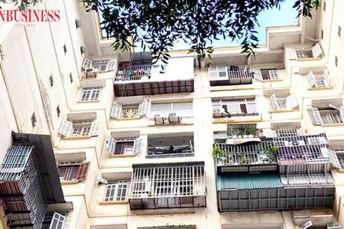 Hợp đồng mới tăng cả triệu đồng/tháng, người đi thuê lo lắng thương lượng với chủ nhà