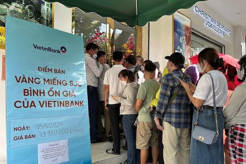 Sẽ không còn tình trạng xếp hàng mua vàng bình ổn?