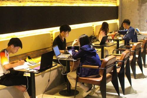 Tỉ lệ sinh viên tốt nghiệp muộn do thiếu chứng chỉ ngoại ngữ tăng cao