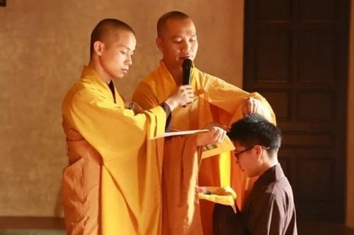 Tế độ người xuất gia