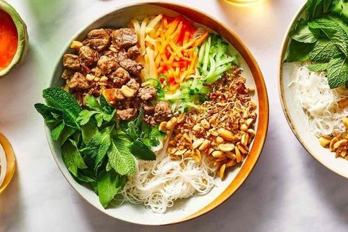 Cách làm bún thịt nướng chuẩn vị Hà Nội