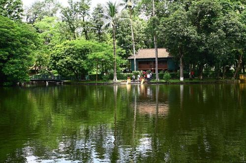 55 năm bảo tồn và phát huy giá trị Khu di tích Chủ tịch Hồ Chí Minh tại Phủ Chủ tịch