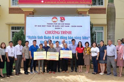 Vận động gần 48 tỷ đồng hỗ trợ người nghèo