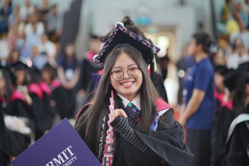 1,3 tỷ đồng cho 4 năm học đại học tư thục ở Việt Nam