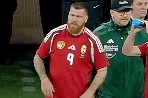 Thấy gì từ vụ tiền đạo Hungary bị miệt thị ngoại hình ở EURO 2024