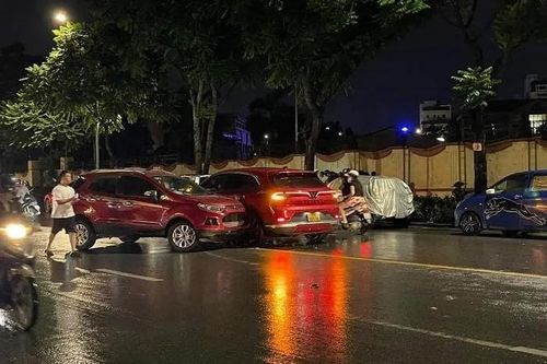 Hà Nội: thực hư vụ tai nạn liên hoàn trên đường Lê Trọng Tấn