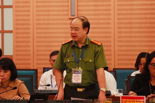 Hà Nội: sớm xử lý đối tượng lan truyền tin giả 'lộ đề ngữ văn'