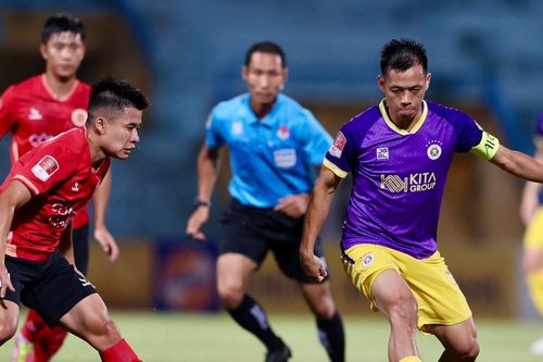 Có một V-League… thất thường