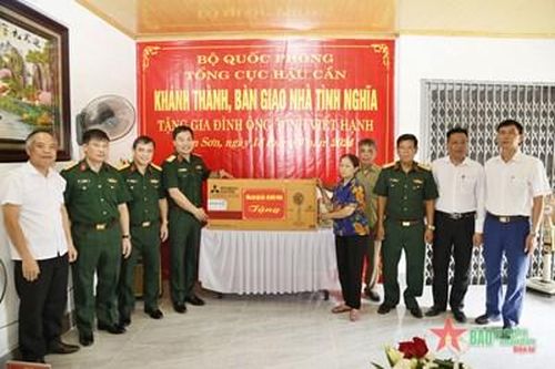 Tổng cục Hậu cần khánh thành và bàn giao 'Nhà tình nghĩa' tặng gia đình chính sách