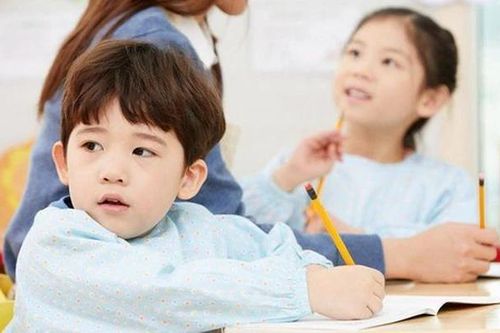 Những giới hạn khi trao quyền lựa chọn cho con