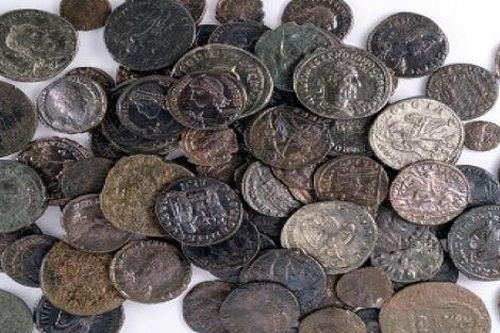 Phát hiện kho tiền 1.700 năm tuổi của người Do Thái cổ đại