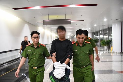 Bắt 'ông trùm' sản xuất ma túy dưới vỏ bọc hợp đồng