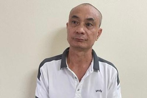 Khởi tố đối tượng đốt xe ô tô khách do mâu thuẫn
