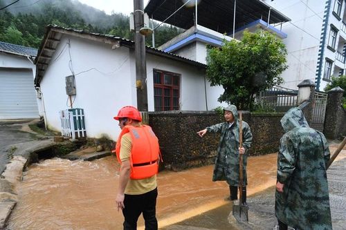 Trung Quốc: Hơn 20 người thiệt mạng và mất tích do mưa lũ