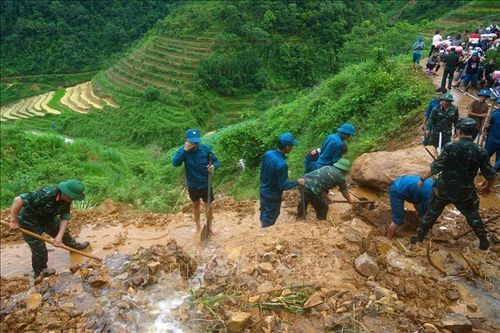 Khẩn cấp ứng phó với mưa lũ ở các tỉnh phía Bắc