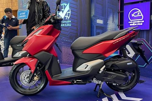 Giá xe Honda Vario 160 tháng 6/2024 giảm không phanh, rẻ lấn át Air Blade nhưng thể thao hơn