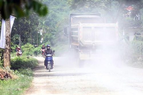 Người dân Lương Sơn (Hòa Bình) khốn khổ vì các mỏ khai thác đá