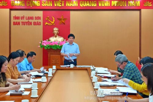 Họp Ban Tổ chức, Hội đồng giám khảo Cuộc thi chính luận lần thứ tư, năm 2024: Thống nhất đưa 96 tác phẩm đạt yêu cầu vào vòng chấm cấp tỉnh