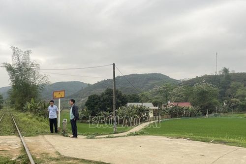 Rào, đóng tạm thời các lối đi tự mở qua đường sắt trên địa bàn tỉnh
