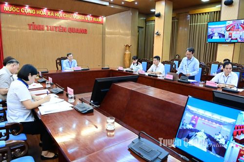 Chủ tịch UBND tỉnh Nguyễn Văn Sơn tiếp công dân huyện Sơn Dương và Hàm Yên