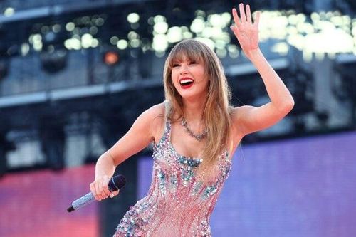 Anh có thể hoãn giảm lãi suất bởi danh ca Taylor Swift