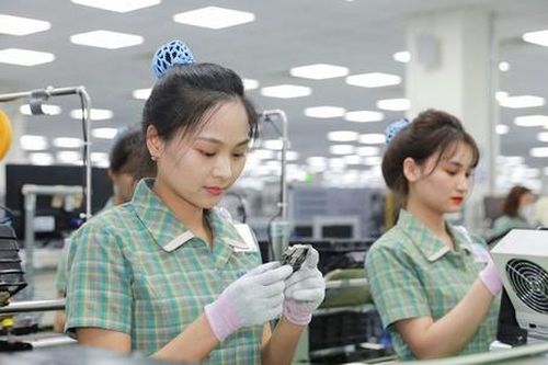 Vào top đầu thế giới về xuất khẩu điện thoại và máy tính, Việt Nam được Ấn Độ ngưỡng mộ