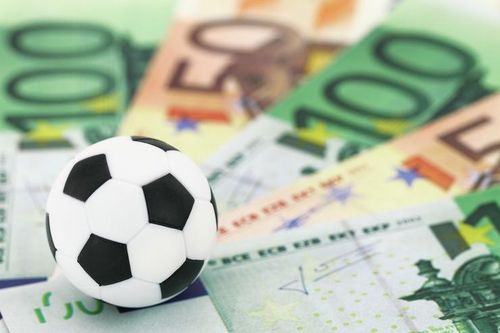 Cảnh giác với tội phạm tổ chức đánh bạc, cá độ bóng đá mùa EURO 2024